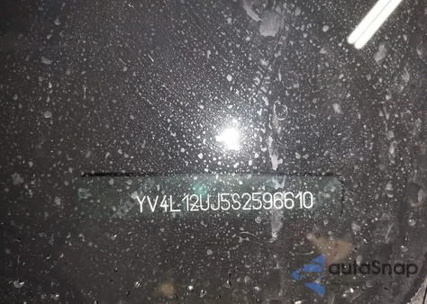 2025 Volvo Xc40 B5 Core Bright Theme z USA, uszkodzony, nr VIN YV4L12UJ5S2596610